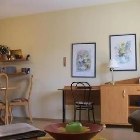 In Apartmán *